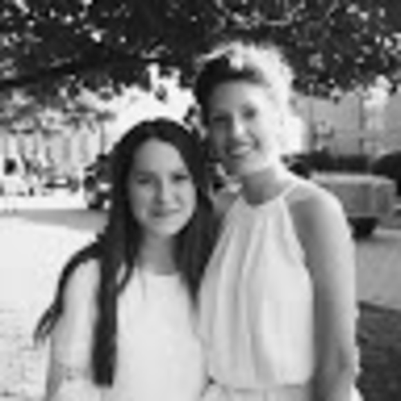 Meet your Posher, Alexandrine - Picture 1 of 1